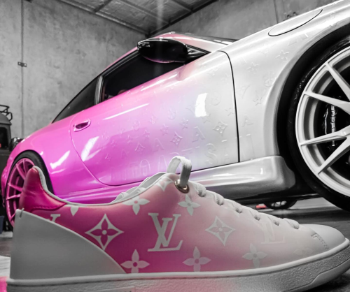 wrap xe, dán đổi màu xe porsche cayman wrap LV white to pink