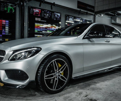 wrap xe - dán đổi màu xe Mercedes C300 wrap satin chrome silver