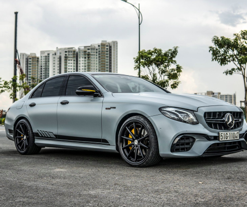 wrap xe, dán đổi màu xe Mercedes E300 wrap matte battleship grey