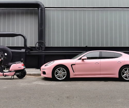 wrap xe, dán đổi màu xe Porsche Panamera wrap gloss pastel pink