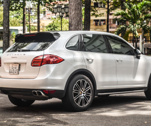 wrap xe, dán đổi màu xe Porsche Cayenne wrap gloss pearl white