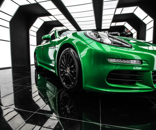 wrap xe, dán đổi màu xe Porsche Panamera wrap Gloss Green Metallic