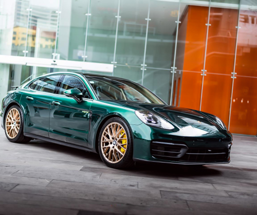 wrap xe, dán đổi màu xe Porsche Panamera Wrap Gloss Hunter Green