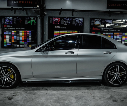 wrap xe - dán đổi màu xe Mercedes C300 wrap satin chrome silver