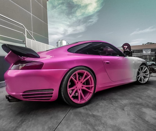 wrap xe, dán đổi màu xe porsche cayman wrap LV white to pink