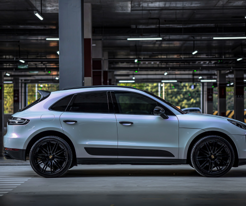 wrap xe, dán đổi màu xe Porsche Macan Wrap Gloss Fantastic Purple