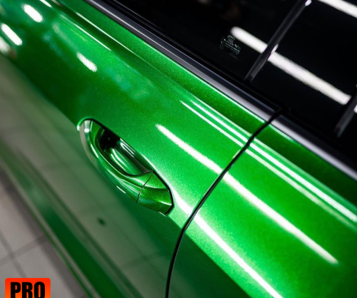 wrap xe, dán đổi màu xe Audi Q8 wrap gloss diamond green