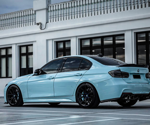 wrap xe, dán đổi màu xeBMW 330i wrap Gloss Ice Blue