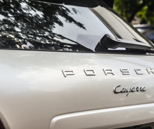 wrap xe, dán đổi màu xe Porsche Cayenne wrap gloss pearl white