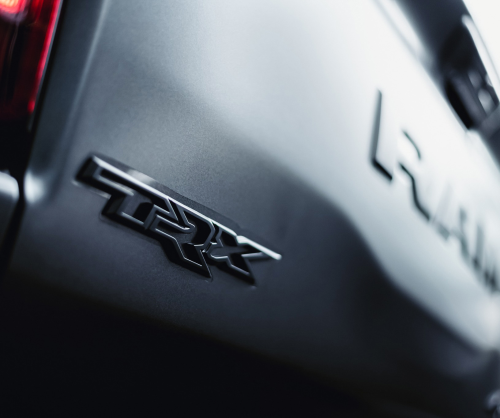 wrap xe, dán đổi màu xe Ram TRX wrap matte dark grey