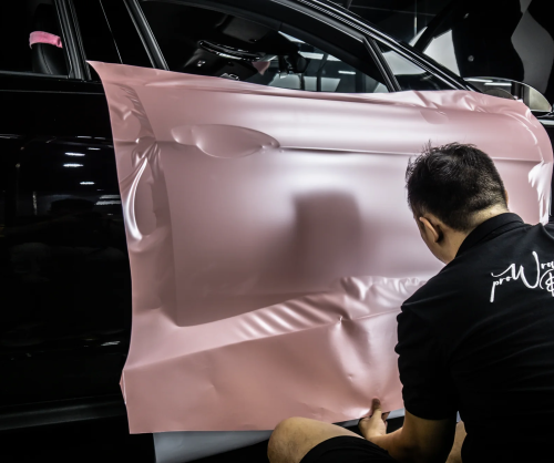 Dán đổi màu xe Porsche Panamera Satin Sakura Pink