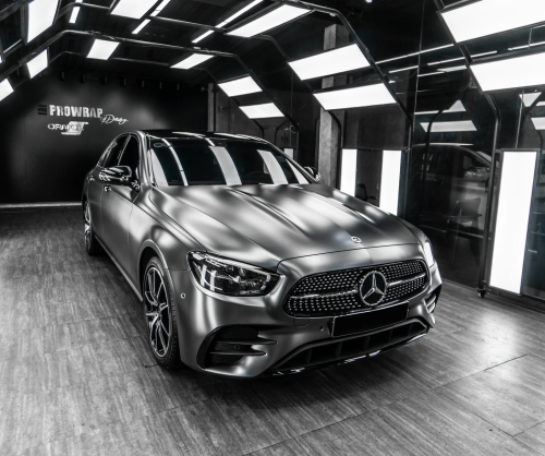 Dán đổi màu xe Mercedes-Benz E300 Matte AMG Gray