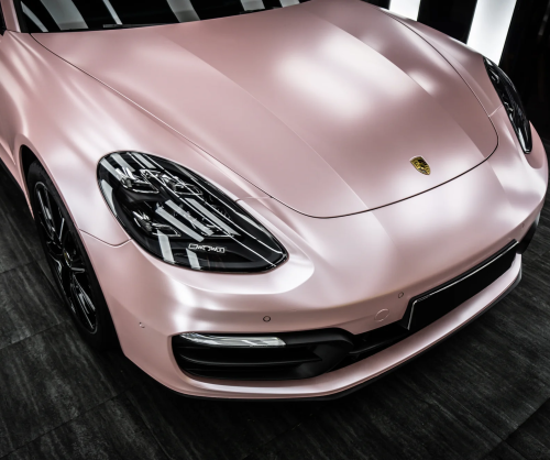 Dán đổi màu xe Porsche Panamera Satin Sakura Pink