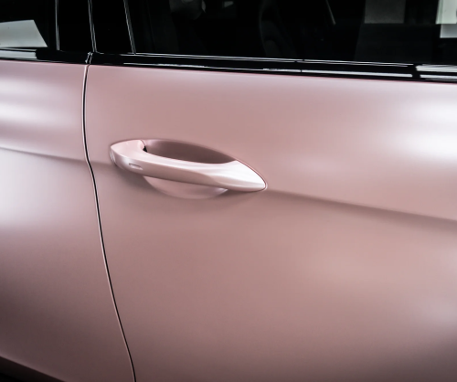 Dán đổi màu xe Porsche Panamera Satin Sakura Pink