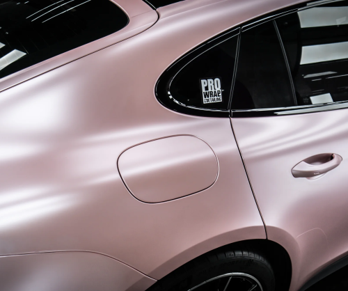 Dán đổi màu xe Porsche Panamera Satin Sakura Pink