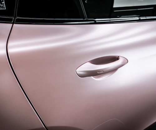 Dán đổi màu xe Porsche Panamera Satin Sakura Pink