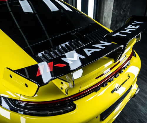 Dán đổi màu xe Porsche 911 Gloss Racing Yellow