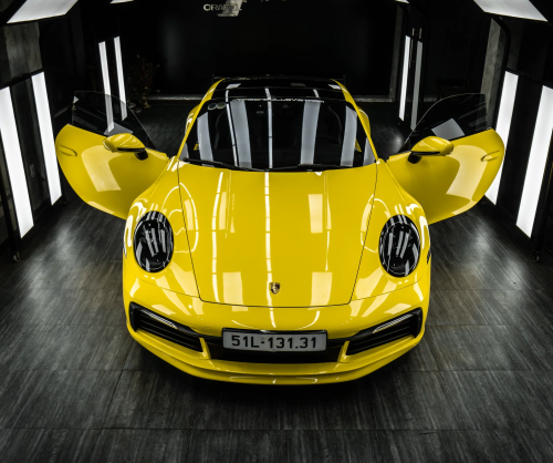 Dán đổi màu xe Porsche 911 Gloss Racing Yellow
