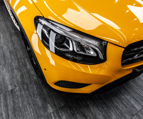 Dán đổi màu xe Mercedes-Benz GLC 300 Gloss Dark Yellow