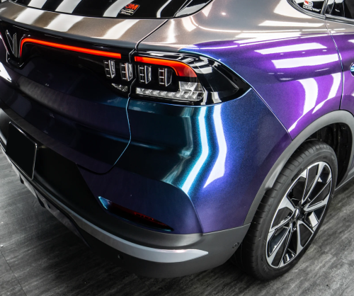 Dán đổi màu xe VinFast VF8 Gloss Chameleon Blue Purple & Sunset