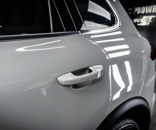 Dán đổi màu xe Porsche Cayenne Gloss Crayon Gray