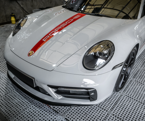 Dán đổi màu xe Porsche 911 GTS Gloss Crayon Gray
