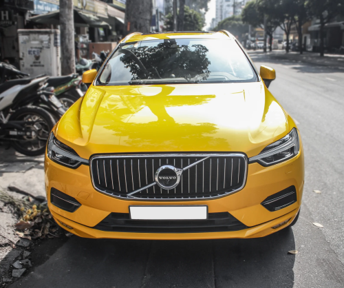 Dán đổi màu xe Volvo XC60 Gloss Sun Yellow