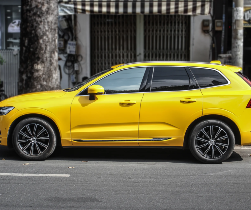 Dán đổi màu xe Volvo XC60 Gloss Sun Yellow