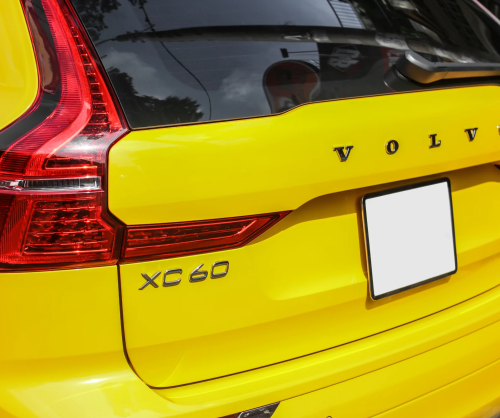 Dán đổi màu xe Volvo XC60 Gloss Sun Yellow