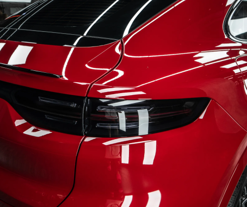Dán đổi màu xe Porsche Cayenne Gloss Blush Red