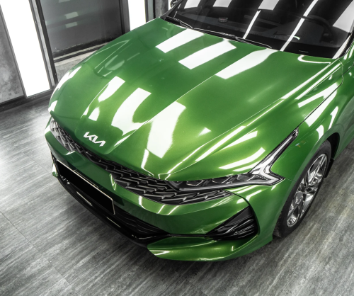 Dán đổi màu xe Kia K5 Gloss Mamba Green