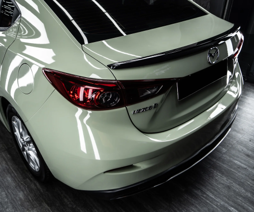 Dán đổi màu xe Mazda 3 Gloss Khaki Green