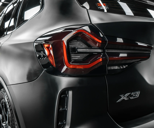 Dán đổi màu xe BMW X3 với Wrap Matte Black