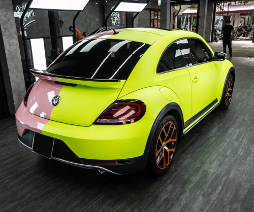 Dán đổi màu xe Volkswagen Beetle Two Tone Lime Green & Pastel Pink