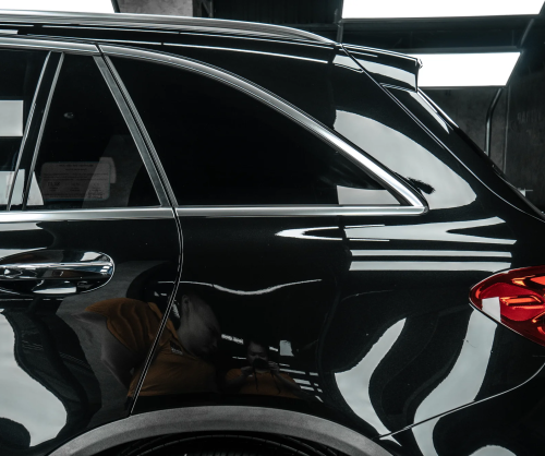 Dán đổi màu xe Mercedes-Benz GLC Gloss Black