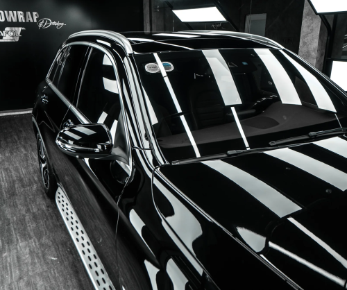 Dán đổi màu xe Mercedes-Benz GLC Gloss Black