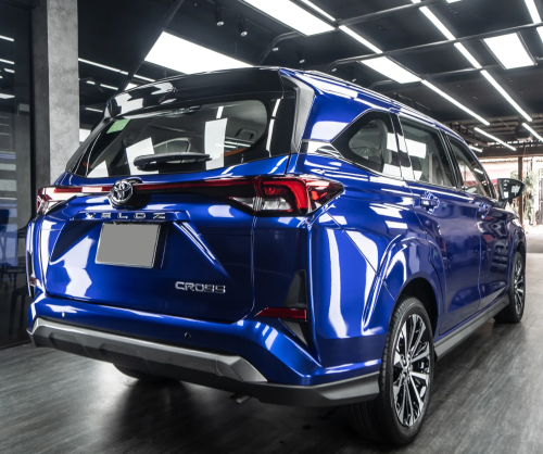 Dán đổi màu xe Toyota Veloz Cross Gloss Blueberry Metallic