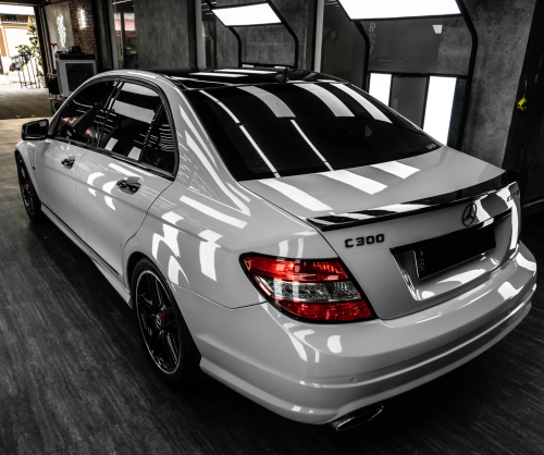 Dán đổi màu xe Mercedes-Benz C300 Gloss Chalk Gray