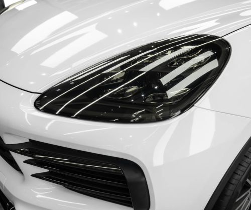 Dán đổi màu xe Porsche Cayenne GTS Gloss White