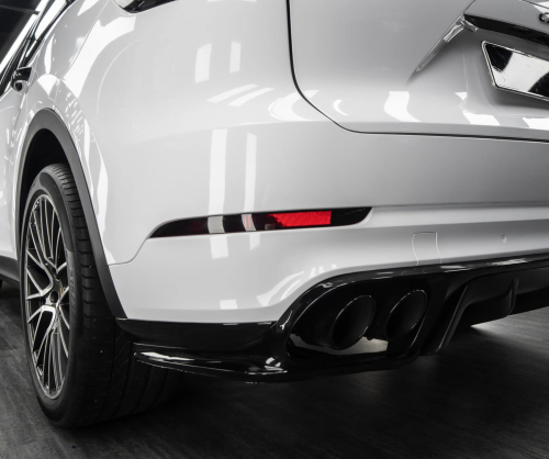 Dán đổi màu xe Porsche Cayenne GTS Gloss White