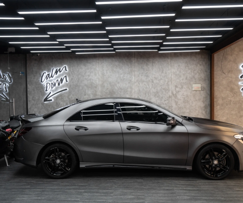 Dán đổi màu xe Mercedes CLA 200 với Titanium Brushed