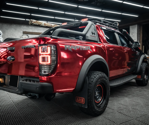 Dán đổi màu xe Ford Ranger Raptor Chrome Red & Matte Black