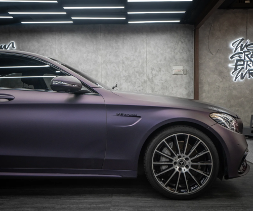 Dán đổi màu xe Mercedes C300 Matte Dark Violet