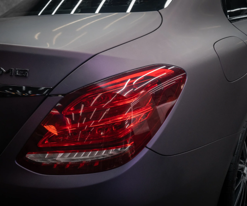 Dán đổi màu xe Mercedes C300 Matte Dark Violet