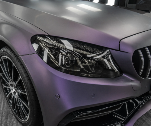 Dán đổi màu xe Mercedes C300 Matte Dark Violet