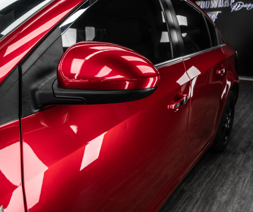 Dán đổi màu xe Chevrolet Cruze Gloss True Blood