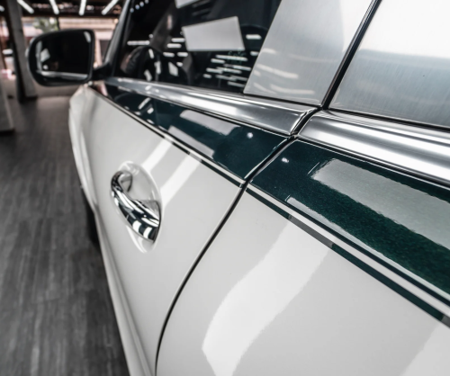 Dán đổi màu xe Mercedes-Maybach GLS 600 White & Emerald Green