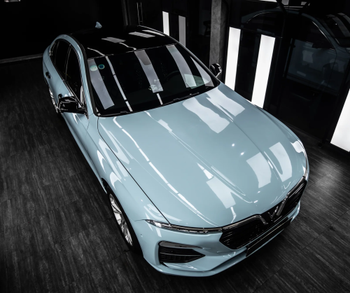 Dán đổi màu xe VinFast Lux A Gloss Ice Blue