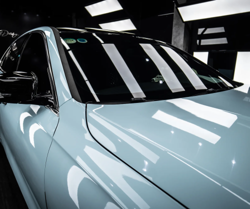 Dán đổi màu xe VinFast Lux A Gloss Ice Blue