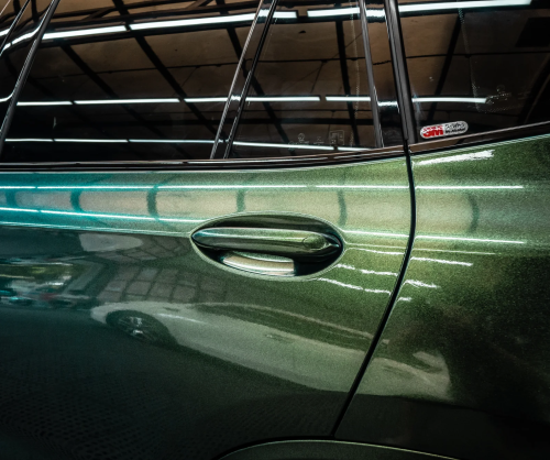 Dán đổi màu xe BMW X3 với Gloss Chameleon Green Metallic